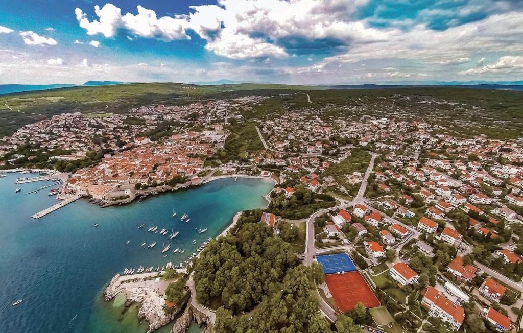 Apartmani Mile Krk Town Exterior foto
